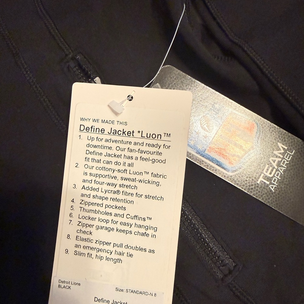 Lululemon Define Jacket - Picture 4 of 5